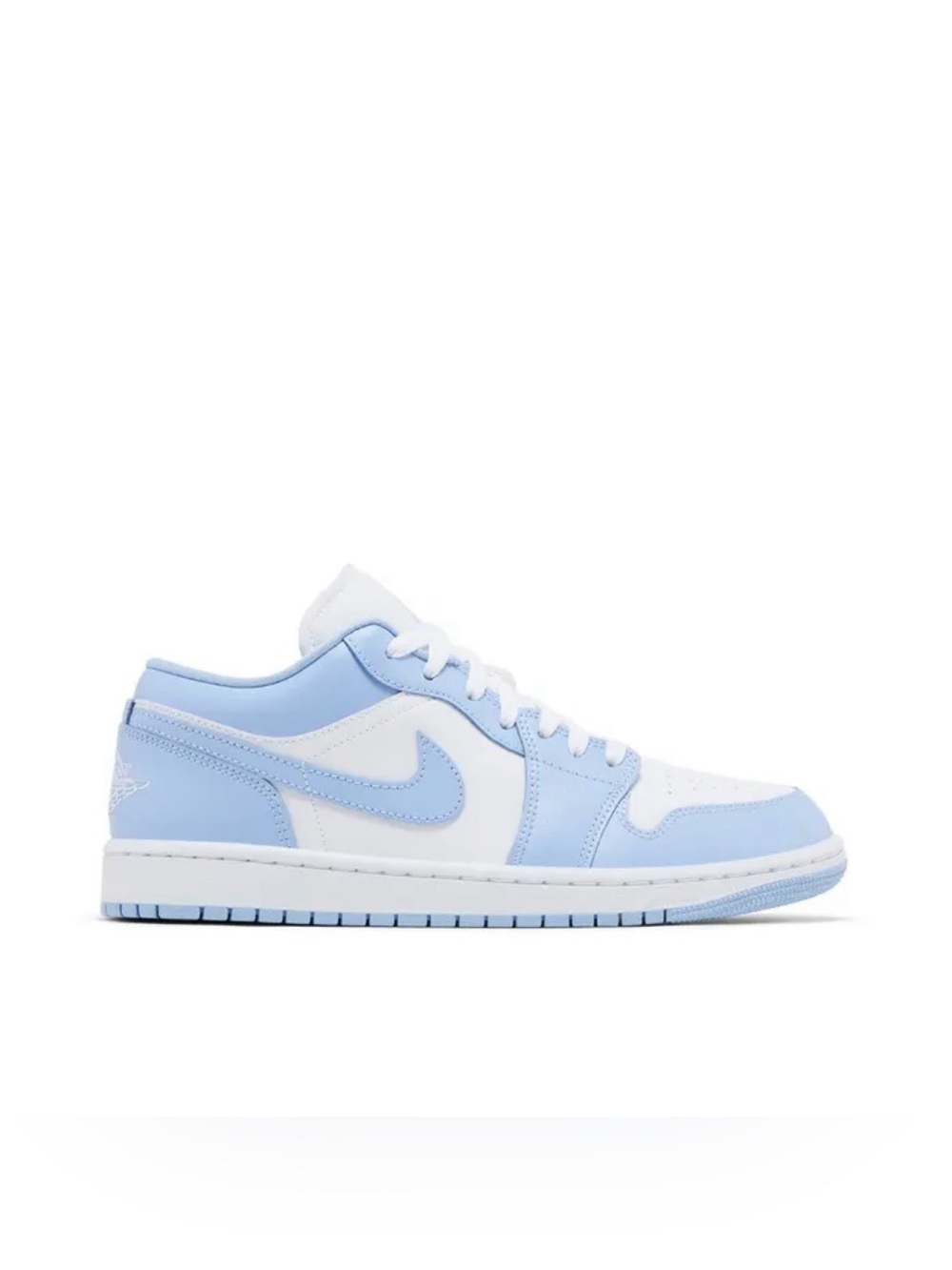 Nike Air Jordan 1 low in aluminum like new, worn once, size 7